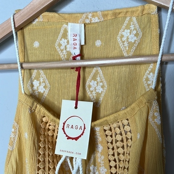 RAGA Anthropologie Embroidered Crochet Pom Tank Top in Yellow & White Size Large - Picture 3 of 9